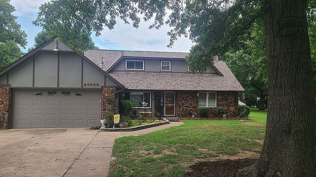 Photo of 24305 E Biddle St, Broken Arrow, OK