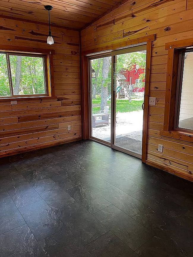 Image of 611 Oakwood Dr