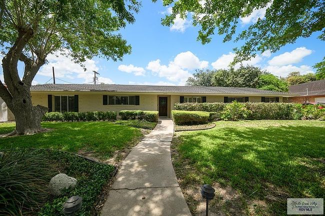 Preview of property located at 1033 E Ebony Dr