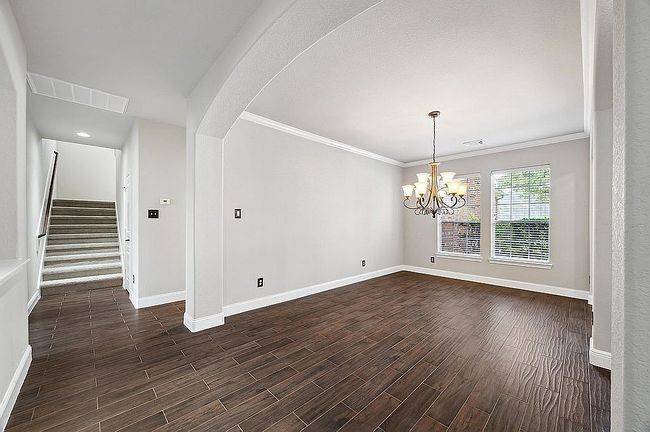 Photo of 124 Lamar Canyon Ln, Friendswood, TX