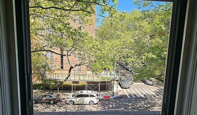 Image of 2514 E 7th St Apt 3B