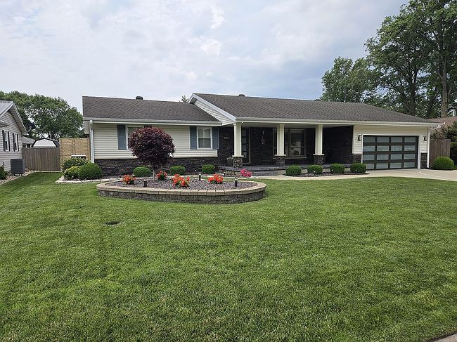 Image of 1003 Flame Ave