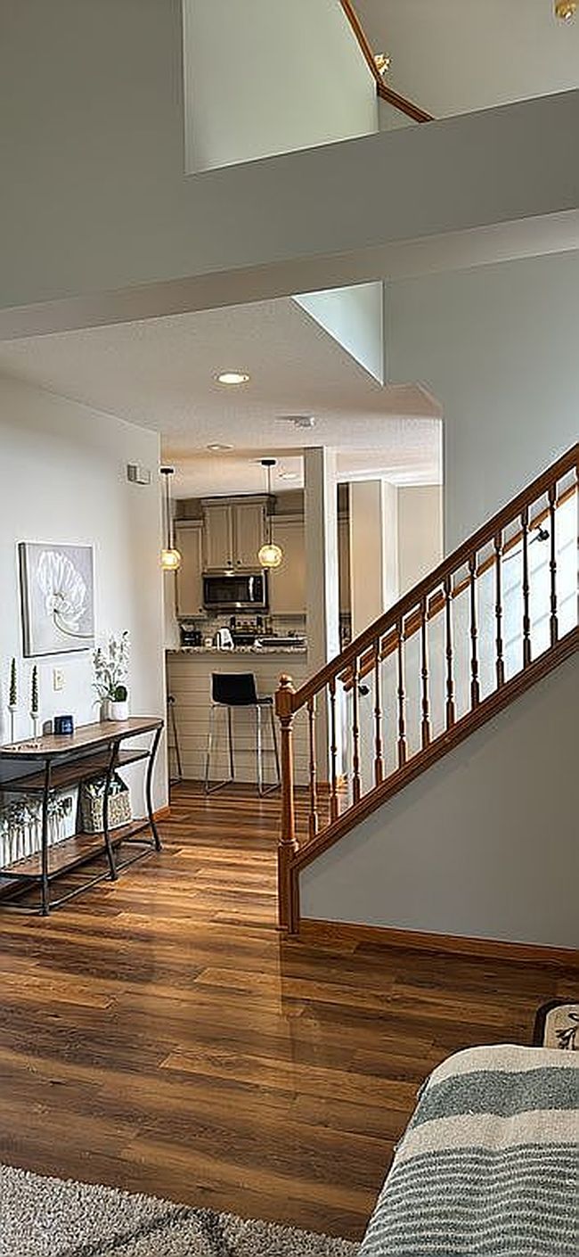 Photo of 15656 Gateway Path, Apple Valley, MN
