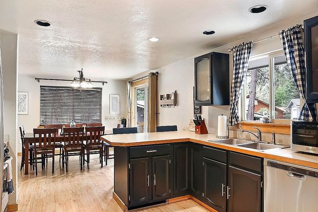 Photo of 305 Gabi Ln, Mccall, ID