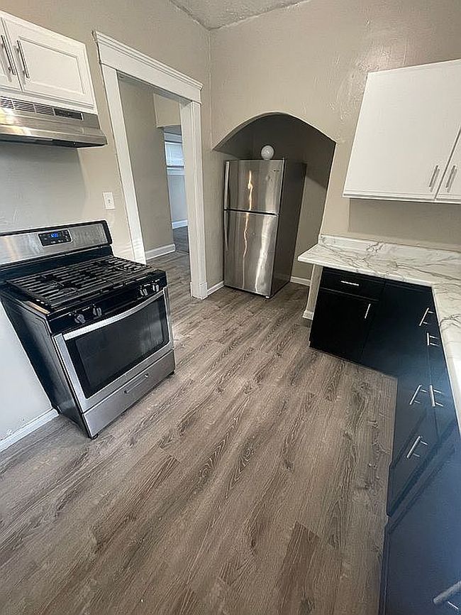 Photo of 279 Cross St, Akron, OH