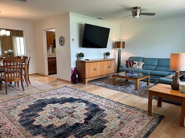 Image of 1770 Palm Dr