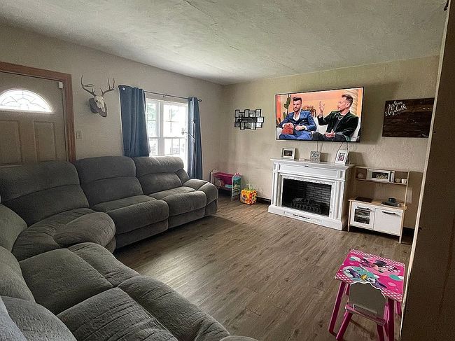 Image of 3507 5th St