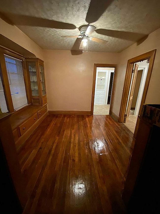 Preview of property located at 12711 Gay Ave