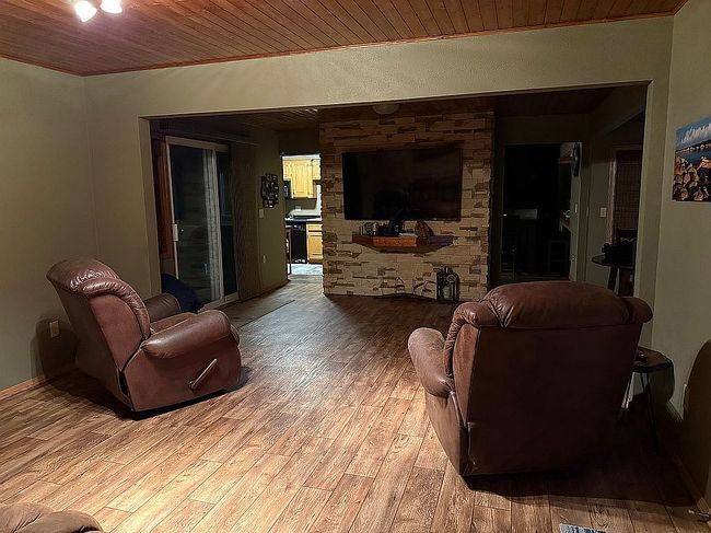 Image of 5616 2nd St