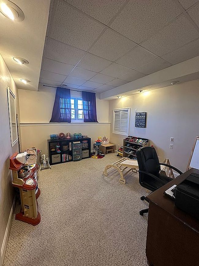 Photo of 436 December Ln, Morgantown, WV