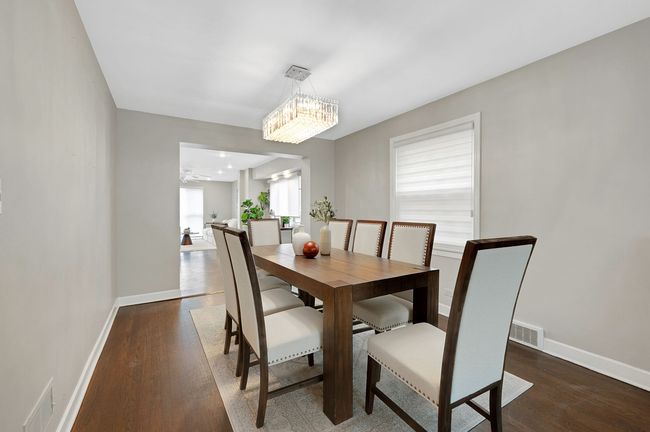 Photo of 3123 W Chase Ave, Chicago, IL