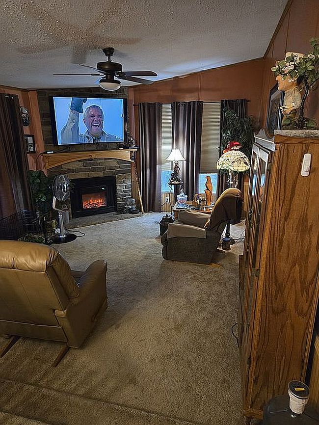 Photo of 2801 S Greenfield Rd, Brookline, MO