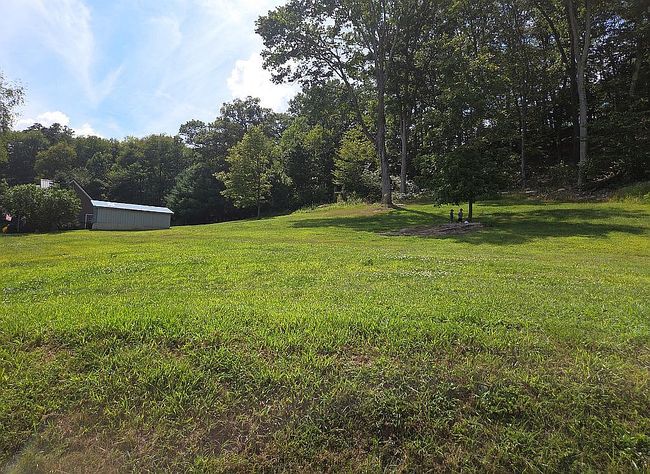 Photo of 323 Tatesville Rd, Everett, PA
