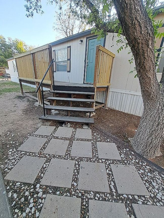 Image of 401 N 26th St #38