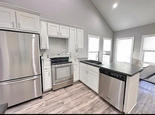 Photo of 205 E Golden Ave