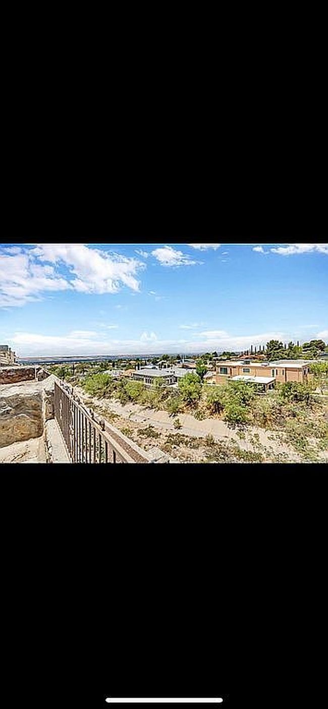 Photo of 6226 Escondido Dr, El Paso, TX