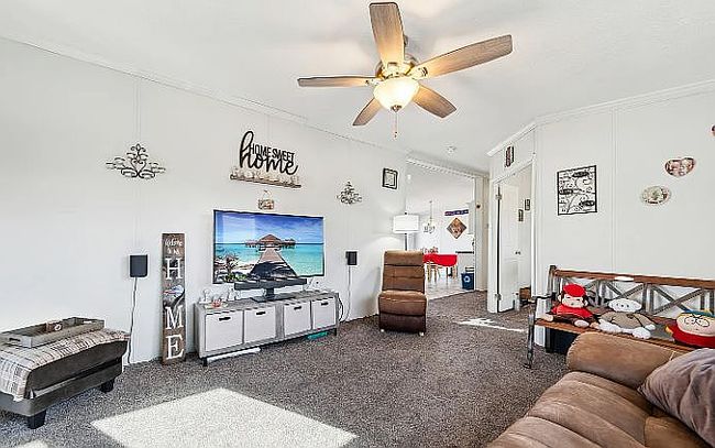 Photo of 4413 Hurontario Trl, Niagara Falls, NY