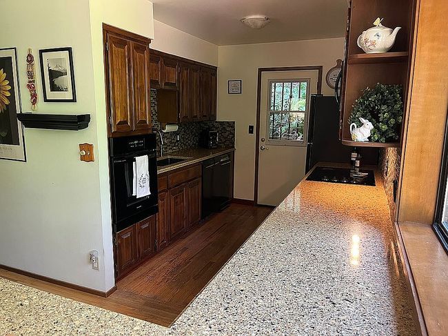 Image of 34880 Ne Corral Creek Rd