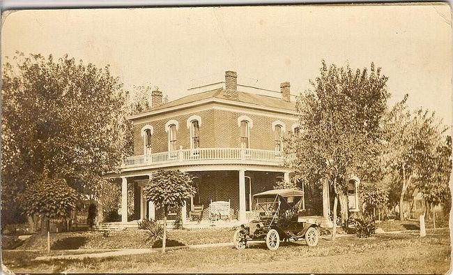 Image of 114 S Polk St