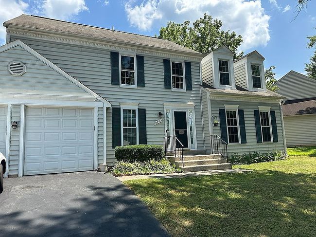 Photo of 20725 Bountyfield Ct, Gaithersburg, MD