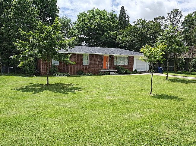 Additional photo 4 of property located at 503 Stella Dr