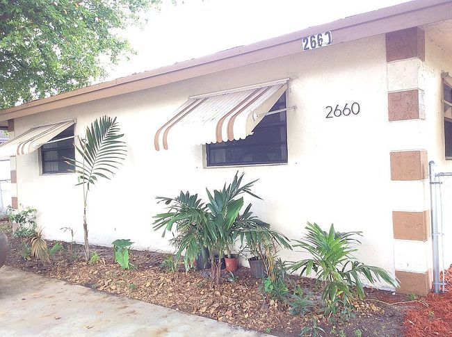 Image of 2660 Nw 15th Ct
