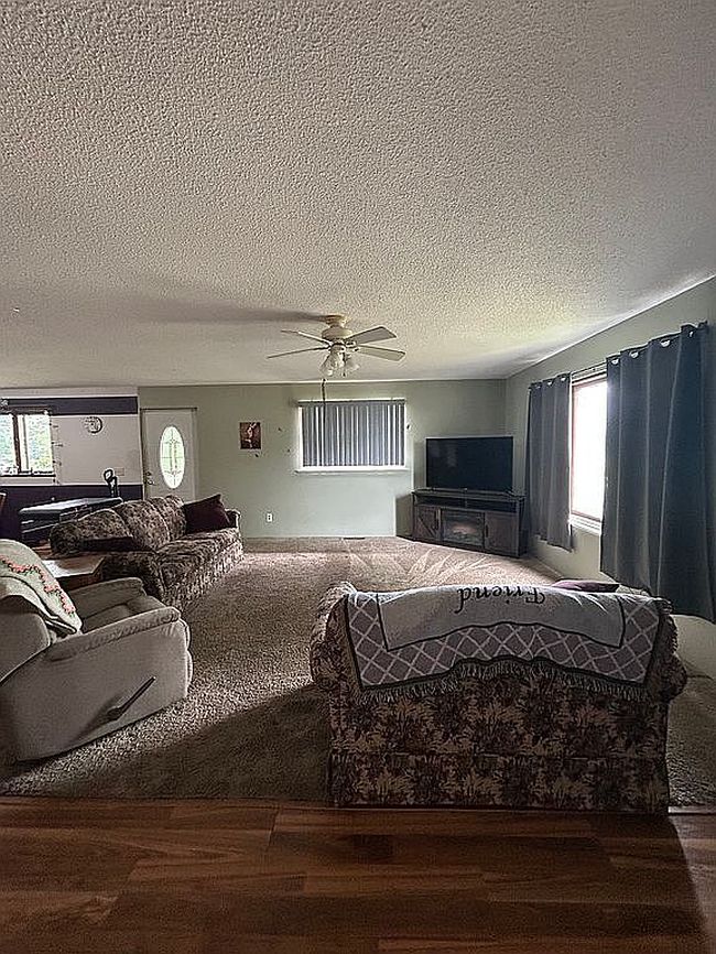 Photo of 251 Lakin Ave Sw, Kelliher, MN