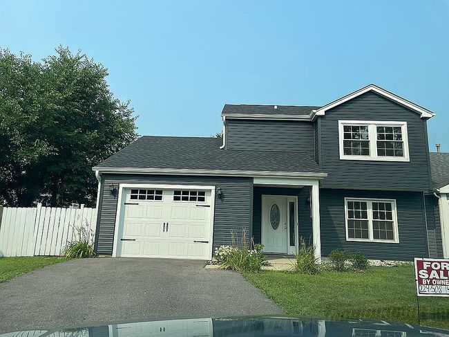 Photo of 1373 Cimarron Ct, Elgin, IL