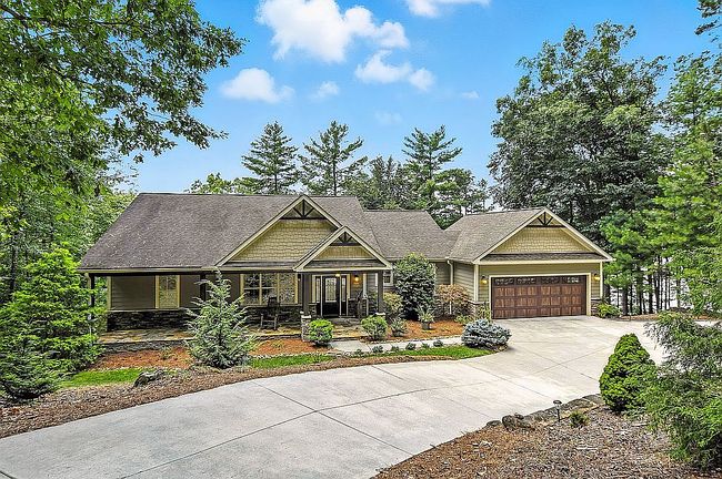 Photo of 1039 Tranquil Cove Ct, Connelly Springs, NC