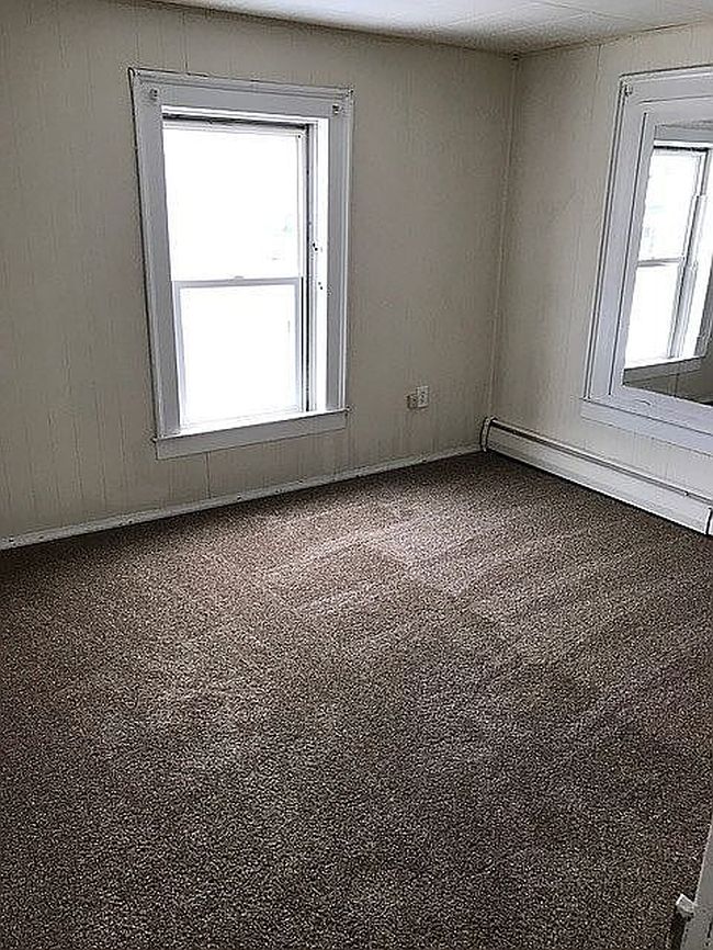 Photo of 174 Syracuse Ave, Oswego, NY