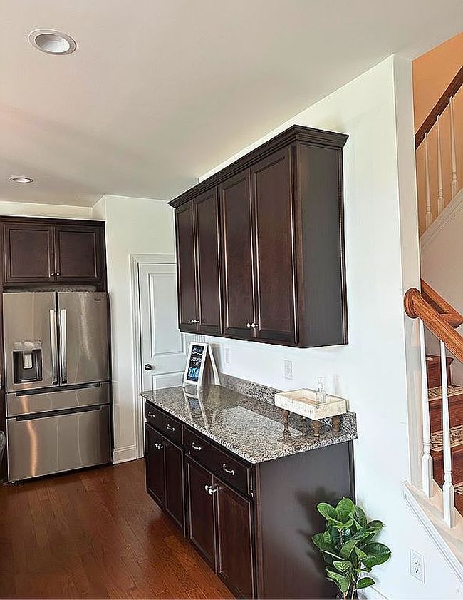 Preview of property located at 119 Thorncliff Rd