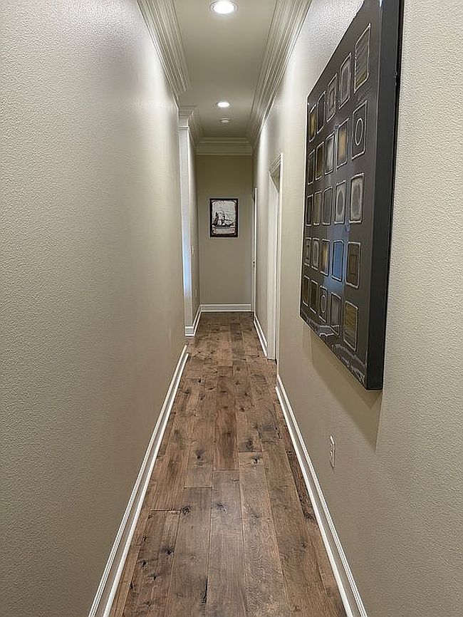 Image of 301 Arlington Park Dr