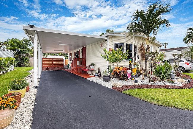 Image of 100 Ne 6th Ave Lot 806