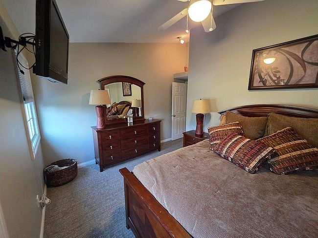 Image of 2086 Renwick Dr