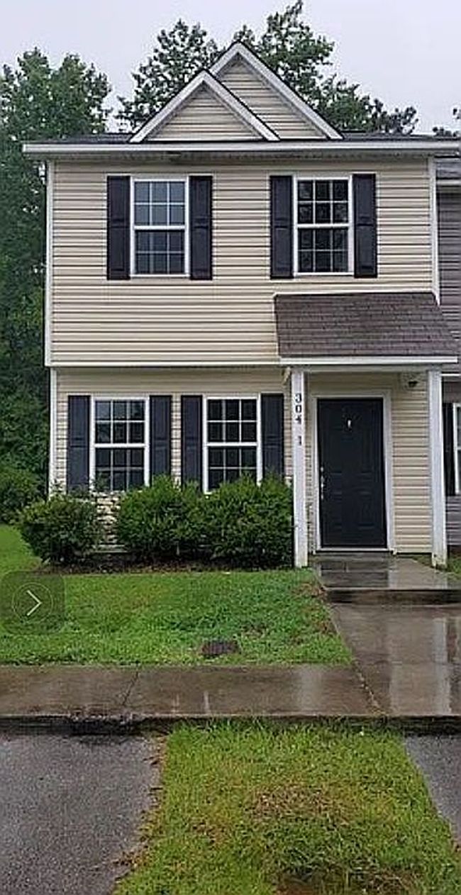 Photo of 304 Burley Dr, Hubert, NC