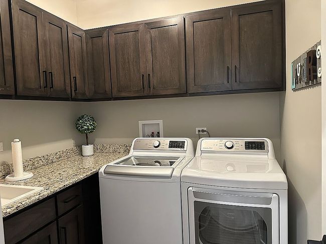 Photo of 541 Blackberry Ln, New Lenox, IL