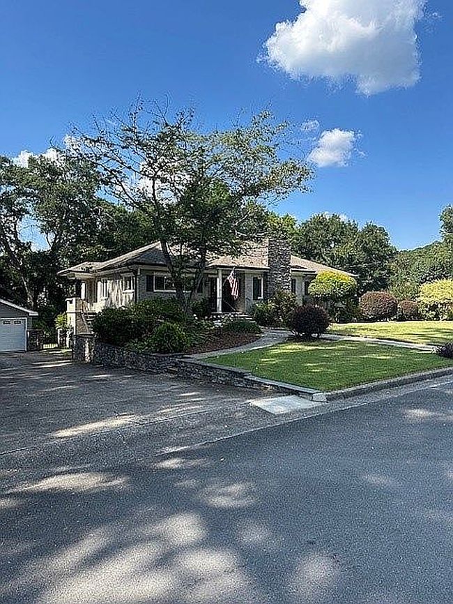 Photo of 519 E 9th St Se, Rome, GA