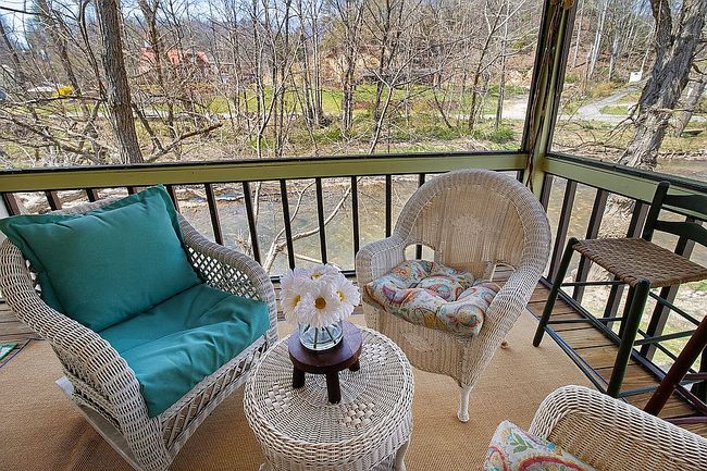 Photo of 143 Mallard Loop, Waynesville, NC