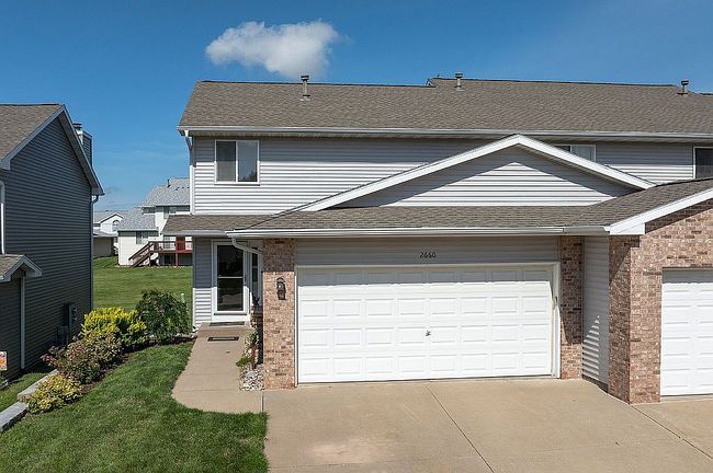Photo of 2660 Pheasant Ridge Ct, Marion, IA