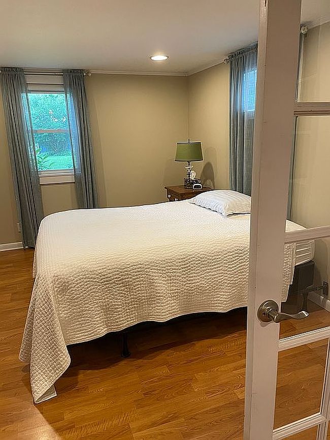 Photo of 243 Court St S, Lewisburg, WV
