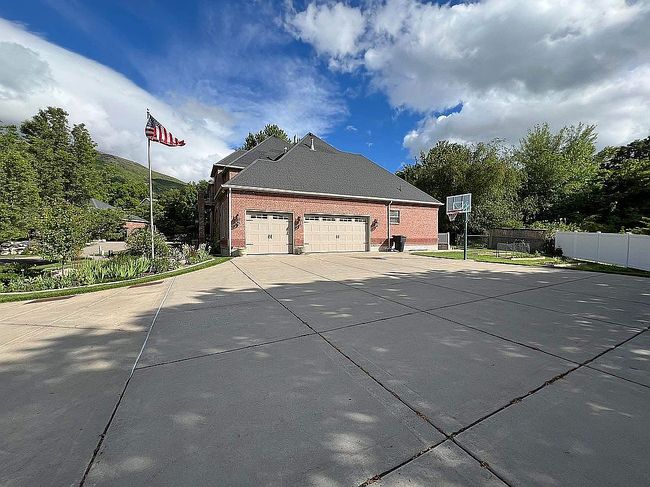 Additional photo 1 of property located at 8149 S 2425 E