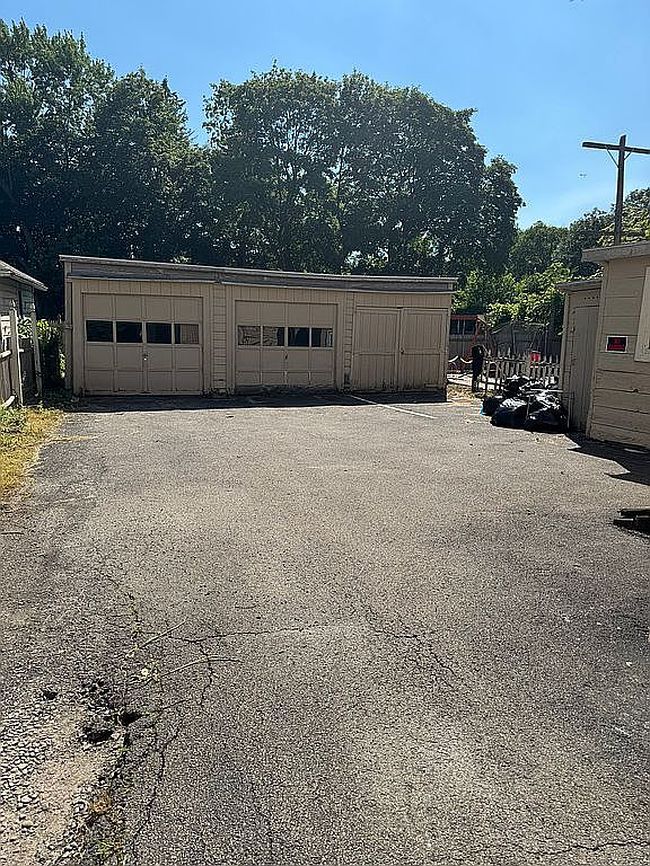 Photo of 19 Ingersoll Ave, Schenectady, NY