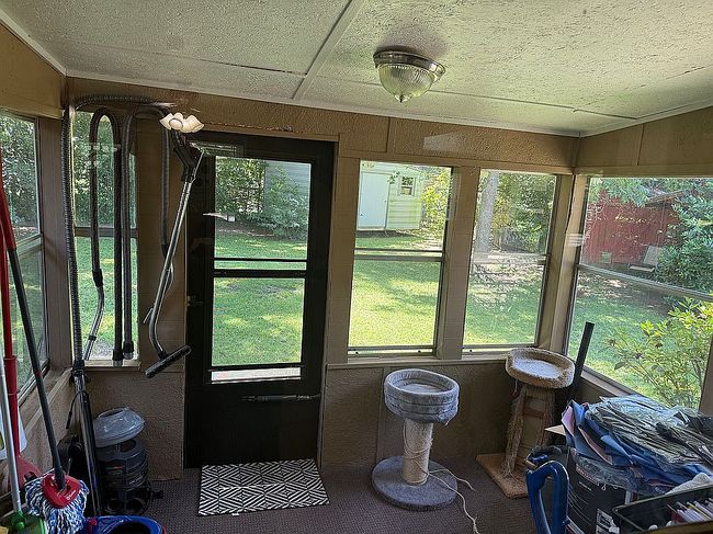 Image of 104 Falcon Dr