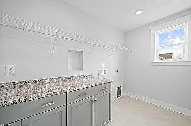 Photo of 683 Brycewood Dr, Burlington, NC