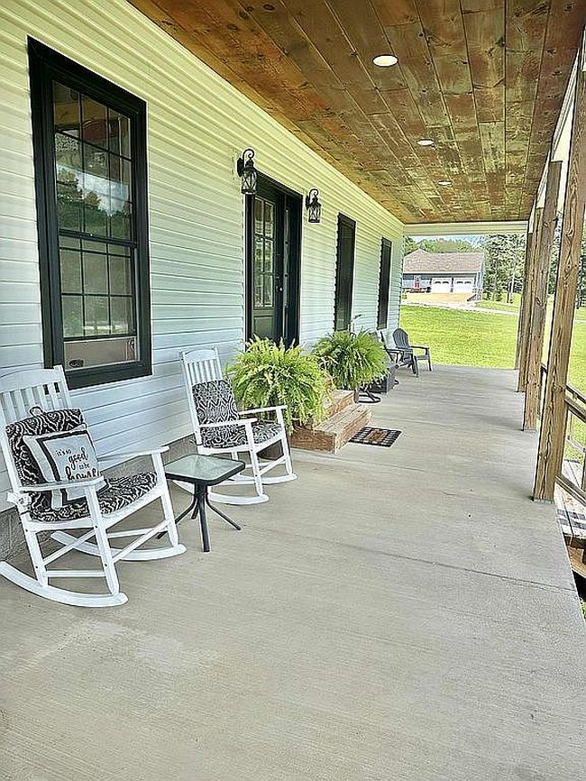 Photo of 270 Sallie Ln, Melbourne, AR