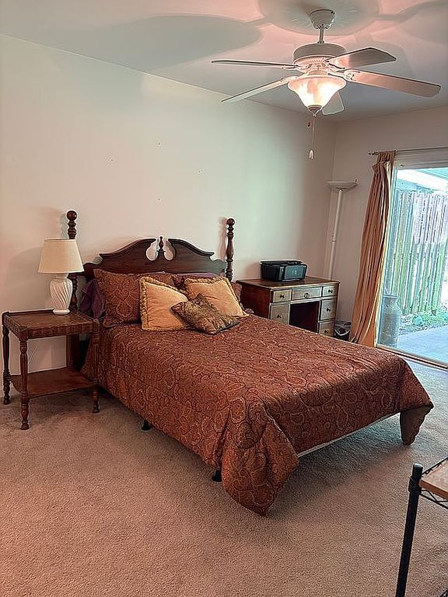 Photo of 115 Willow Oak Ct, Bristol, VA