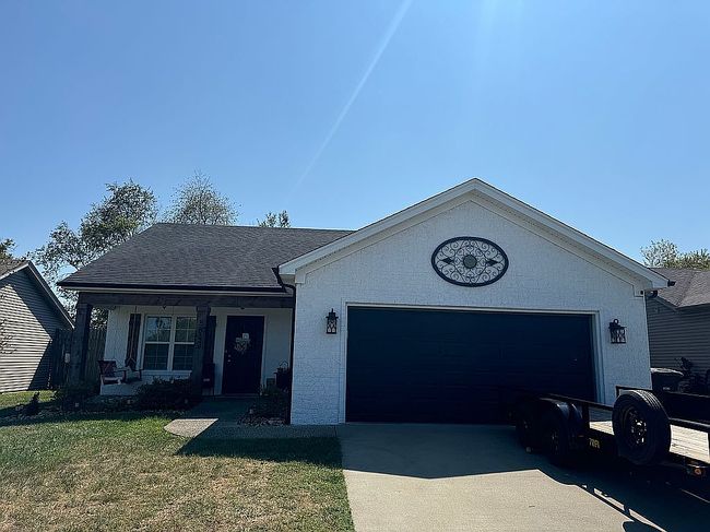 Preview of property located at 8843 Woodford Dr