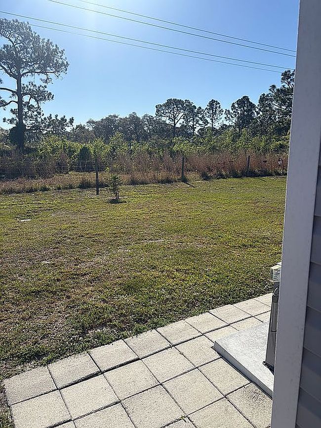 Image of 2736 Roger St