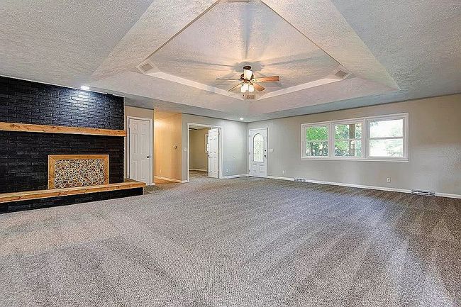 Image of 2434 S Barcliff Ave