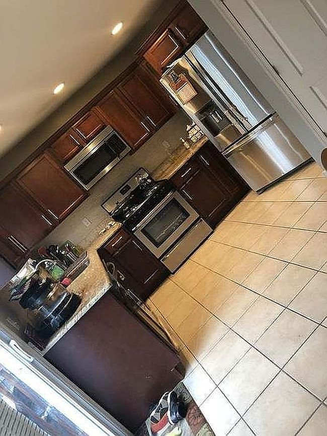 Image of 126 Hurlbert St